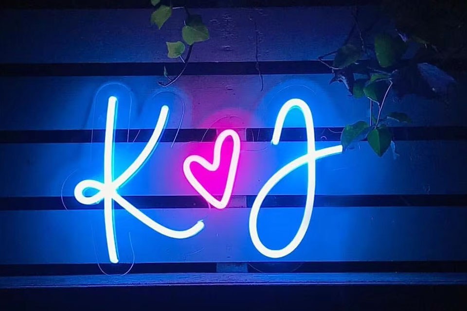 personalized neon name signs